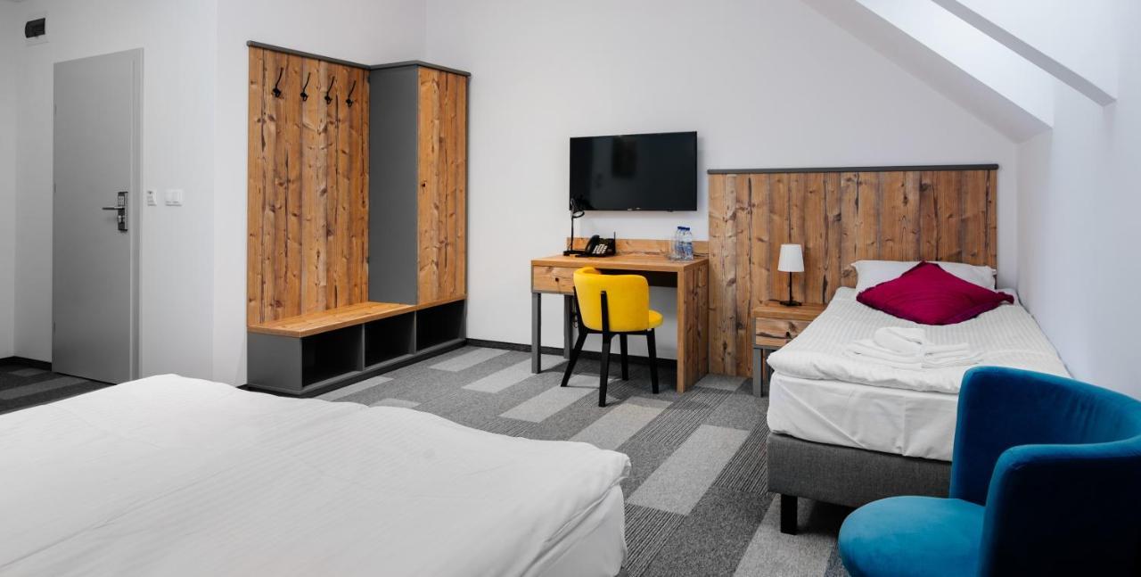 Hotel Nowa Holandia Elblag Bagian luar foto