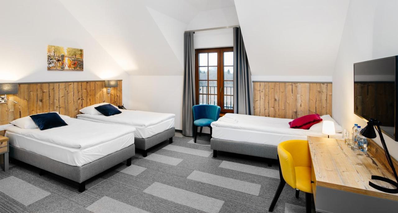 Hotel Nowa Holandia Elblag Bagian luar foto